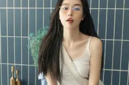 明星婚内出轨：捞钱第一离婚第二
