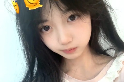 继岳云鹏后 向佐也说了娱乐圈的一些事情关晓彤也没逃过